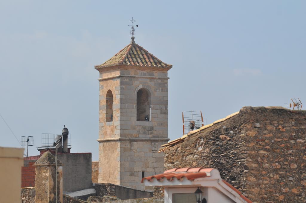Restaurant & Rooms Cabrit Sant Mateu Bagian luar foto